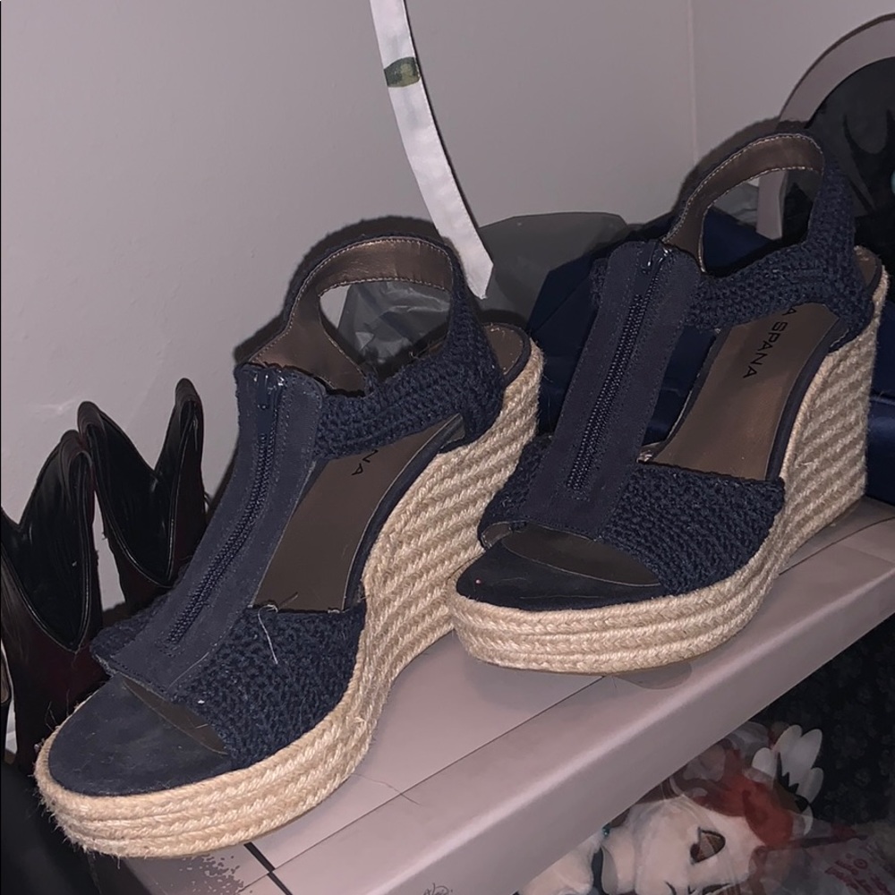 Size 10.5 espadrille wedges